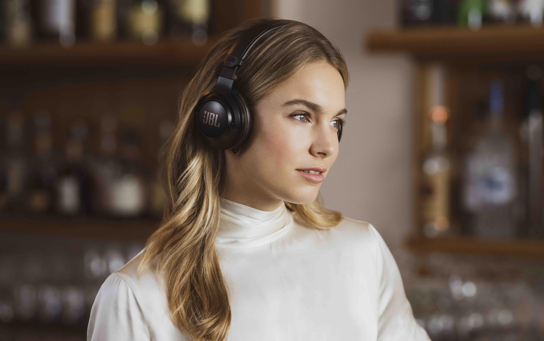 Do you know how to wear headphones properly?